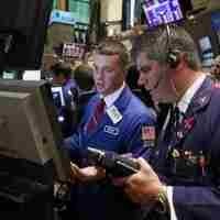 Saham Teknologi Gerus Wall Street