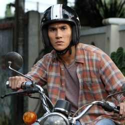 Satu Jam Saja: Karnos Film, 13 Tahun Kemudian 