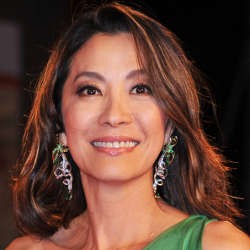 Michelle Yeoh Tak Akan Pernah Mau Beradegan Bugil