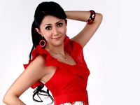 Aida Saskia, Selingkuhan Zainuddin MZ