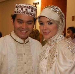 Jelang Nikah, Indra Bekti Gelar Pengajian Bareng Anak Yatim