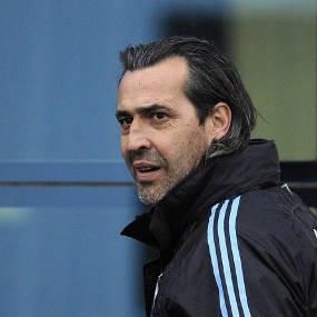 Batista Berharap Terus Latih Argentina 