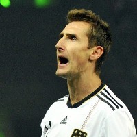 Klose Lebih Beruntung Bersama Jerman