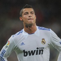 Ronaldo Tidak Arogan & Egois