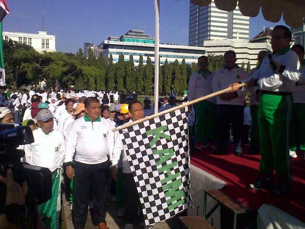 KAHMI Gerak Jalan di Monas