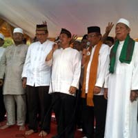 Nur Mahmudi Isi Kampanye Terbuka dengan Istighosah 