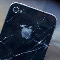 Bendung Glassgate, Apple Tarik Case iPhone 4