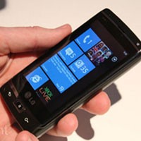 Windows Phone 7 akan Sukses Sebagai Ponsel Game?