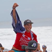 Surfer Australia Juara di OWPJ 2010 
