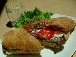 Crema: Kedai Kopi Plus Plus