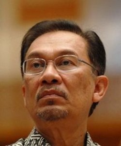 Kisah Anwar Ibrahim dan Pers Malaysia