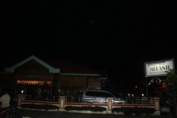 Dari Bolu Meranti ke Rumah Makan Meranti