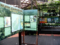 Menumbuhkan Kesadaran Lingkungan di Kawasan Konservasi Beruang Madu