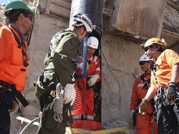 Jelang Penyelamatan 33 Penambang Chili