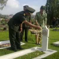 Hilangkan Kesan Angker, Tembok Makam di Bandung Diganti Rumput