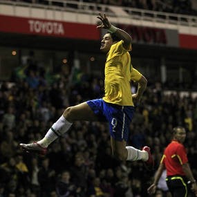Gol Alves & Pato Taklukkan Ukraina 