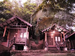 Bukit Berahu Sunset Beach