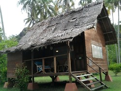 Sapaan Hangat di Pulau Cubadak