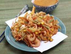 Resep Camilan: Bakwan Udang Jagung