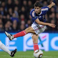 Gourcuff Bawa Prancis Kokoh di Puncak