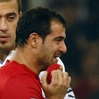 Kiper Serbia Masuk RS, Stankovic Menangis