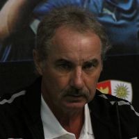 PSSI Berharap Riedl Awet Tangani Indonesia