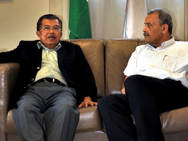 JK Tiba di Palestina