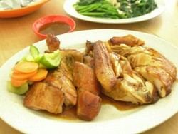 Berburu Bebek Panggang di Pasar Wan Chai