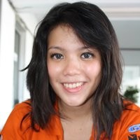 Naik Mobil Jangan Sendiri Dong..