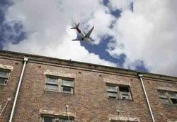 Risiko Tinggal di Dekat Bandara