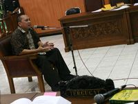 Gayus Bersaksi untuk Haposan