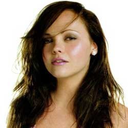 Christina Ricci Tak Mau Eksis Sampai Tua