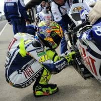 Rossi Tiga Kali Sial