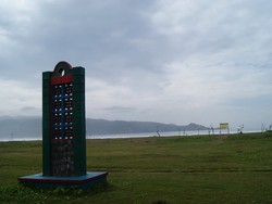 Pantai Teleng Ria, Pacitan