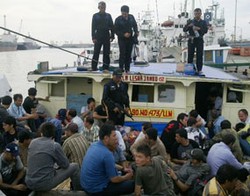 81 Imigran Gelap Afganistan dan Iran Terdampar di Perairan Yogyakarta 