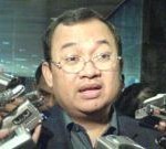 DPR Minta Aturan Larangan Merokok Juga Berlaku di Istana 