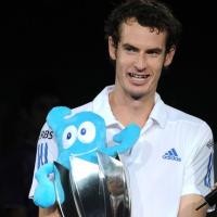 Tundukkan Federer, Murray Juara