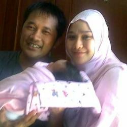 Temani Zaskia Melahirkan, Hanung Bramantyo Shock