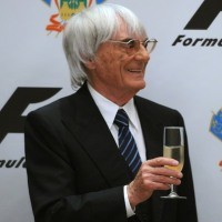 Jelang Ultah ke-80, Bernie Belum Ingin Pensiun