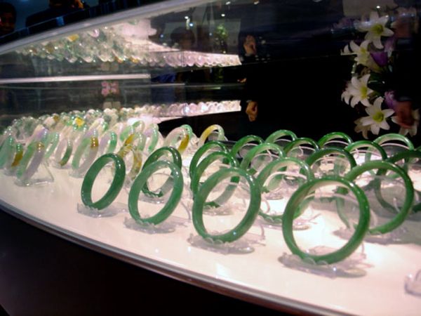 Pesona Batu Giok China