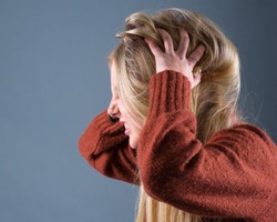 4 Cara Alami Atasi Ketombe