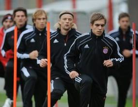 Bayern dan Roma di Atas Angin