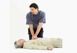 Pedoman Baru CPR, Tak Perlu Lagi Napas Buatan Mulut ke Mulut