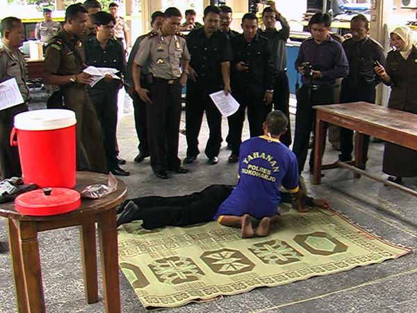 Rekonstruksi Pembunuhan Anggota Kopassus  