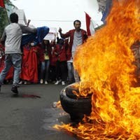 Polri Tegaskan Protap Penanggulangan Anarki Bukan Tembak di Tempat