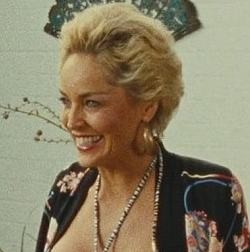 Berusia 52 Tahun, Sharon Stone Tetap Seksi Dengan Bikini