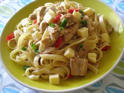 Spaghetti Tuna Pedas a la AL