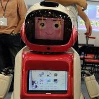 Julia, Robot Rumahan Yang Bisa Nyanyi dan Joget