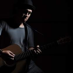 Avi Lebih Bebas Tanpa Cross Bottom