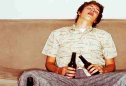 Tak Semua Orang Bisa Jadi Pecandu Alkohol